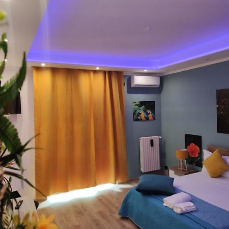 Suite Maison Tropical - Luxury Apartment In Bari Exterior photo