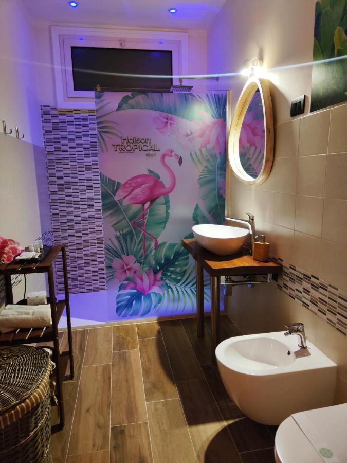 Suite Maison Tropical - Luxury Apartment In Bari Exterior photo