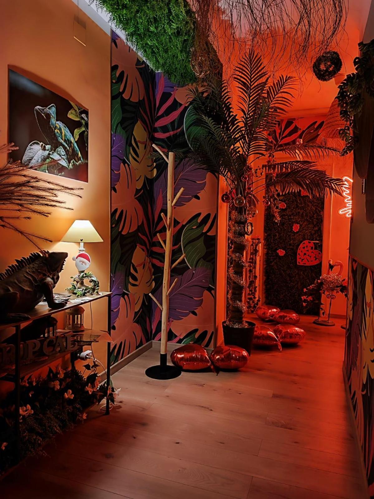Suite Maison Tropical - Luxury Apartment In Bari Exterior photo
